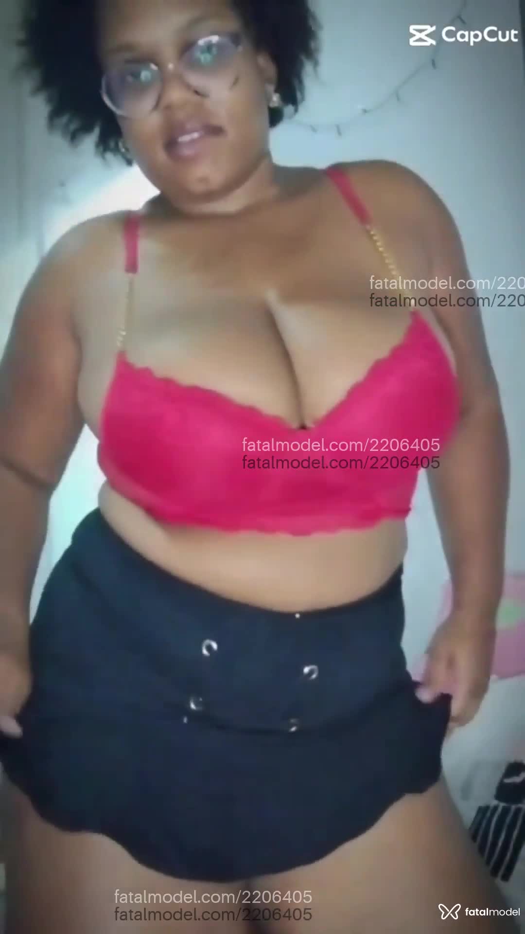 Acompanhante mulher com cabelo castanho de olhos pretos em Rio de Janeiro - Any Hell Wish
