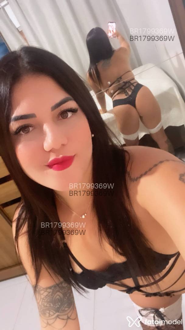 Acompanhante mulher morena (o) de olhos castanhos - Livia Lisboa Acompanhante mulher morena (o) de olhos castanhos - Livia Lisboa