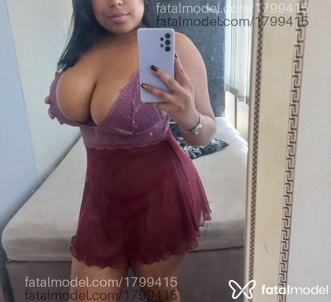 Acompanhante mulher com cabelo castanho de olhos castanhos - Ana Clara