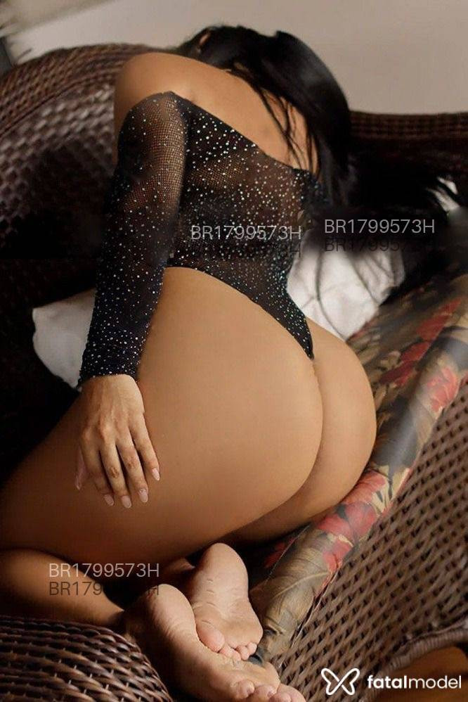 Acompanhante mulher morena (o) de olhos pretos em Feira de Santana - Paula Martins