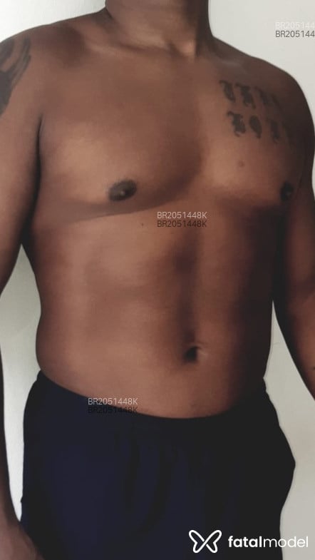 Acompanhante homem com cabelo castanho de olhos castanhos em São Paulo Acompanhante homem com cabelo castanho de olhos castanhos em São Paulo - Braxton Dom