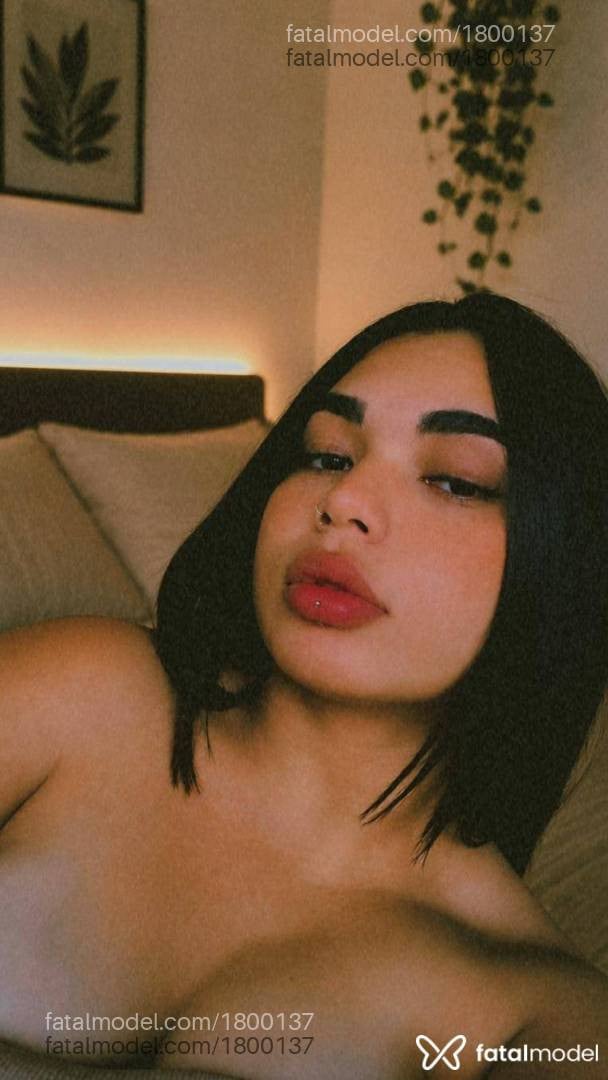 Acompanhante mulher trans morena (o) de olhos castanhos em Londrina - Mayah