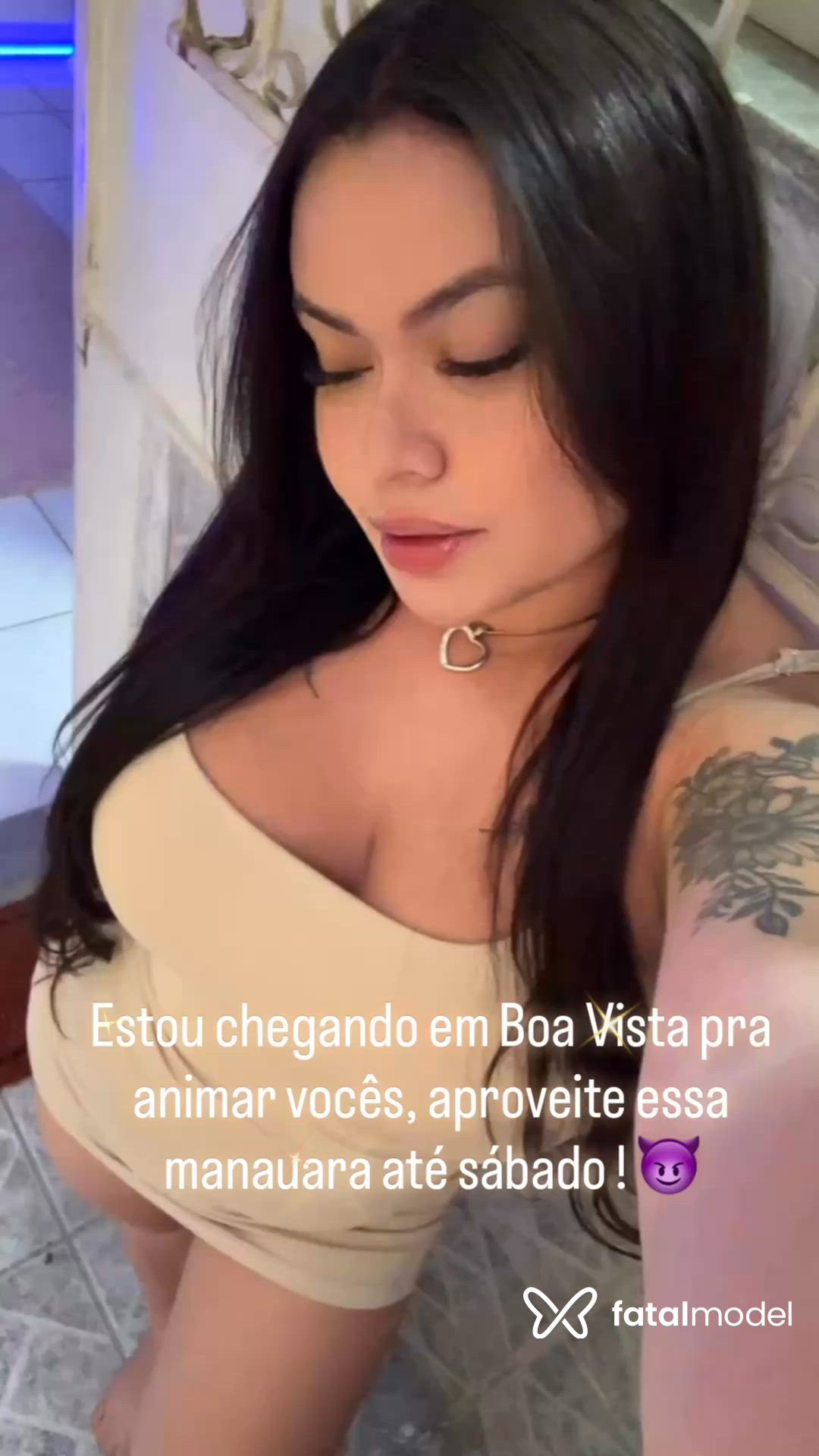 Acompanhante mulher morena (o) de olhos castanhos - Agatha Khalifa