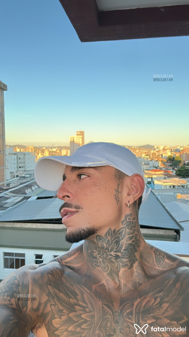 Acompanhante homem morena (o) de olhos castanhos em Uberaba - Yan Torres