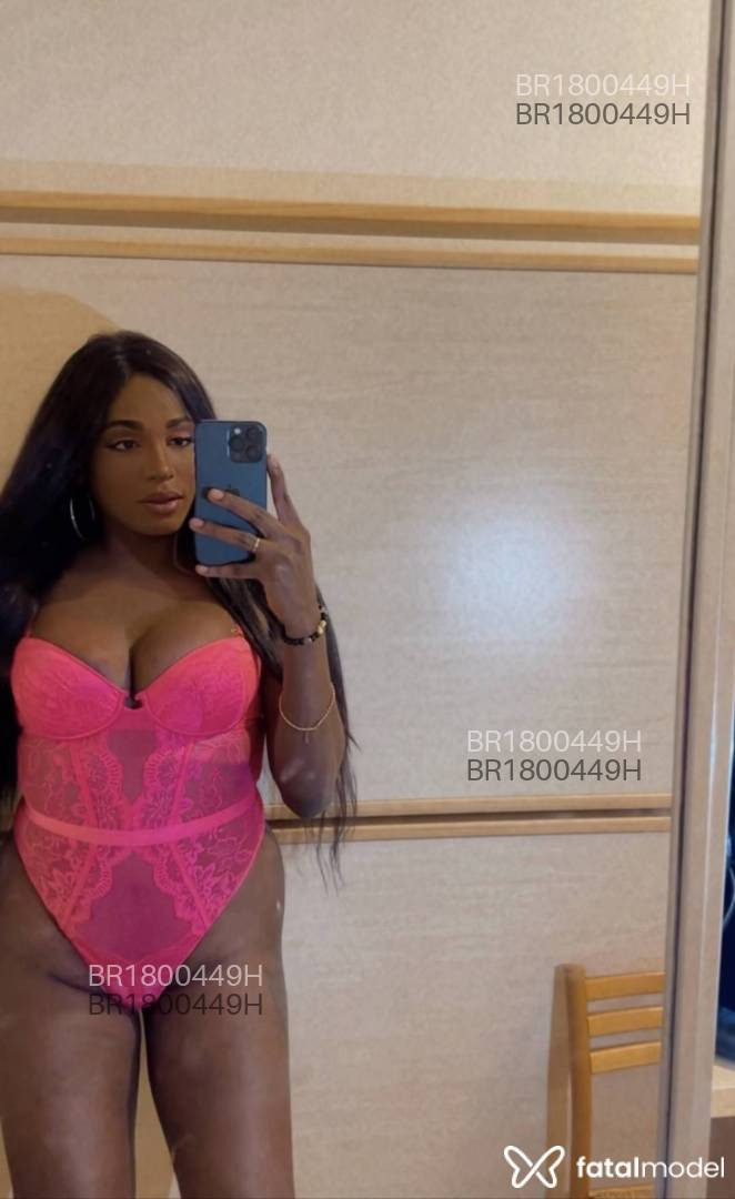Acompanhante mulher trans morena (o) de olhos castanhos em Virtual - Luma oliver