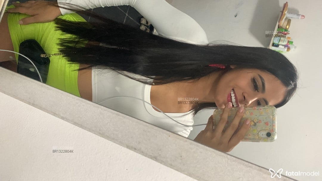 Acompanhante mulher ruiva (o) de olhos castanhos em Passo Fundo Acompanhante mulher ruiva (o) de olhos castanhos em Passo Fundo - Belline Aisha