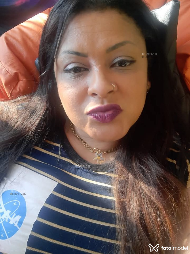 Acompanhante mulher morena (o) de olhos castanhos em Porto Alegre - Mel Marques