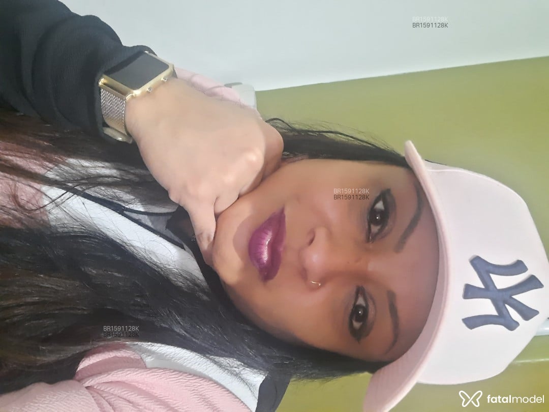 Acompanhante mulher morena (o) de olhos castanhos em Porto Alegre - Mel Marques