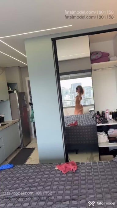 Acompanhante mulher com cabelo castanho de olhos castanhos em São Paulo - Pillar Castro