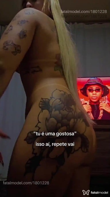 Acompanhante mulher loira (o) de olhos verdes em Itajaí - Brenda Esther