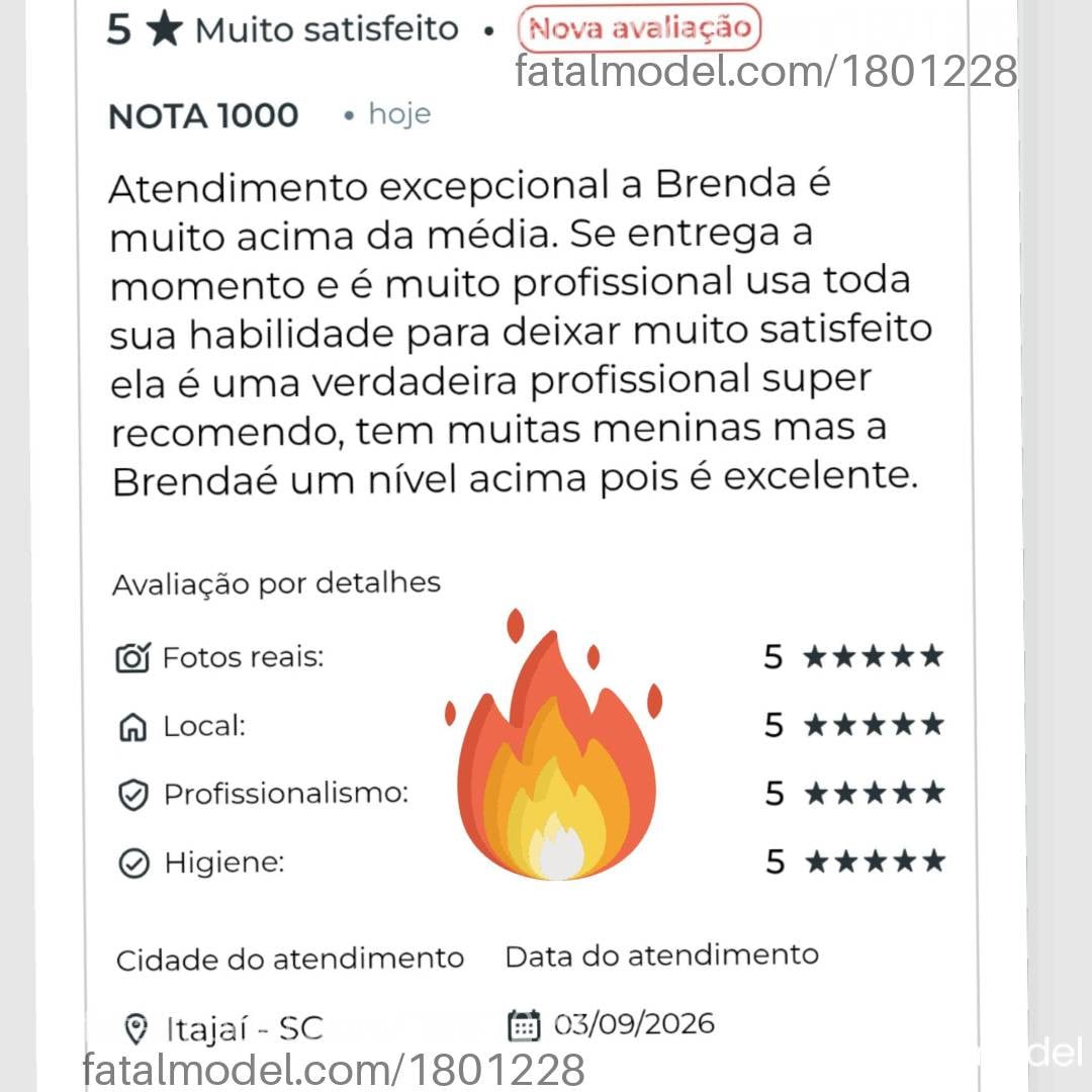 Acompanhante mulher morena (o) de olhos verdes - Brenda Esther