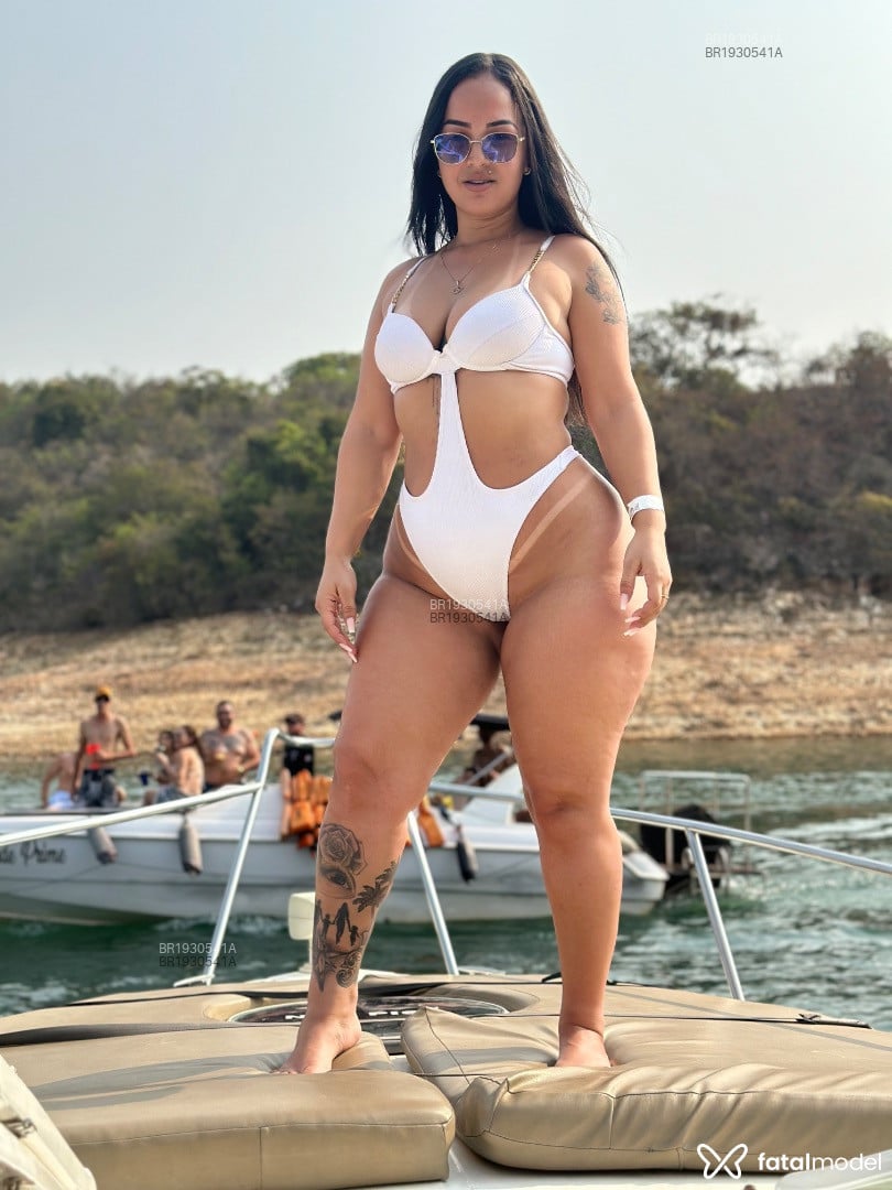 Acompanhante mulher morena (o) de olhos pretos em Contagem - Scarleth