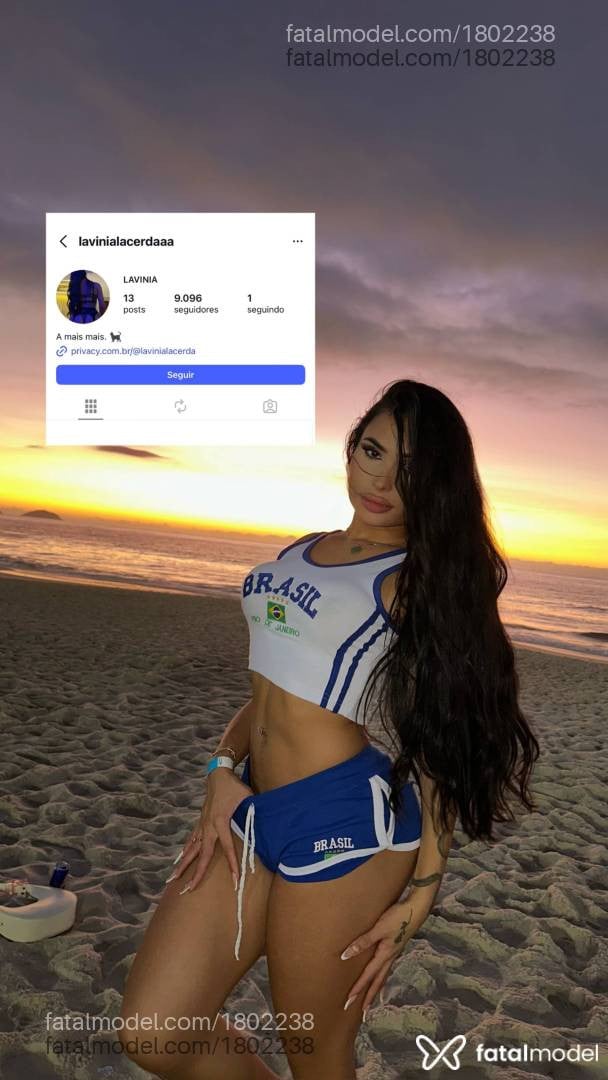 Acompanhante mulher trans morena (o) de olhos castanhos em Rio de Janeiro - Lavínia Lacerda