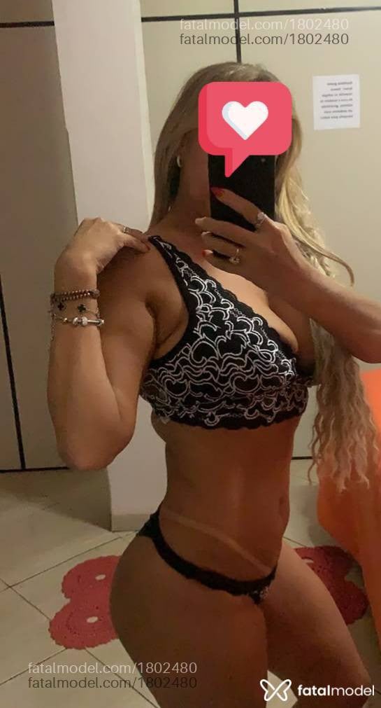 Acompanhante mulher ruiva (o) de olhos mel - Lorena Rodrigues