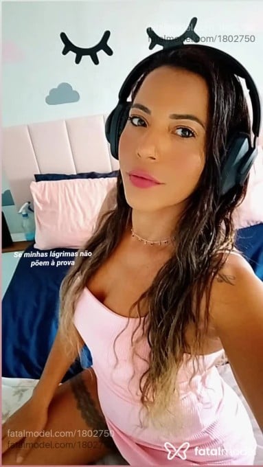 Acompanhante mulher morena (o) de olhos castanhos em Cabo Frio - Rafaela Bitencourt