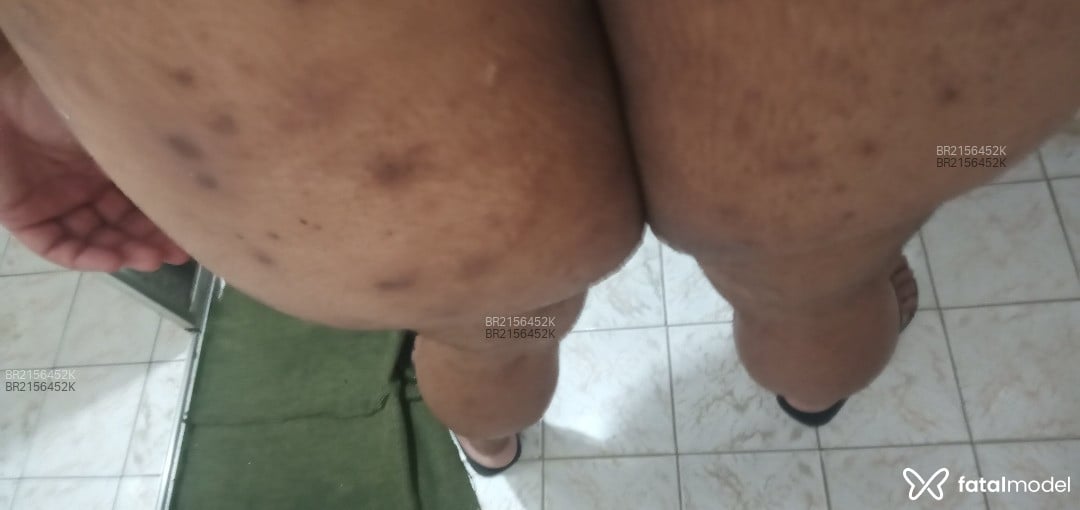 Acompanhante homem com cabelo castanho de olhos castanhos em Nova Friburgo - Jonathan