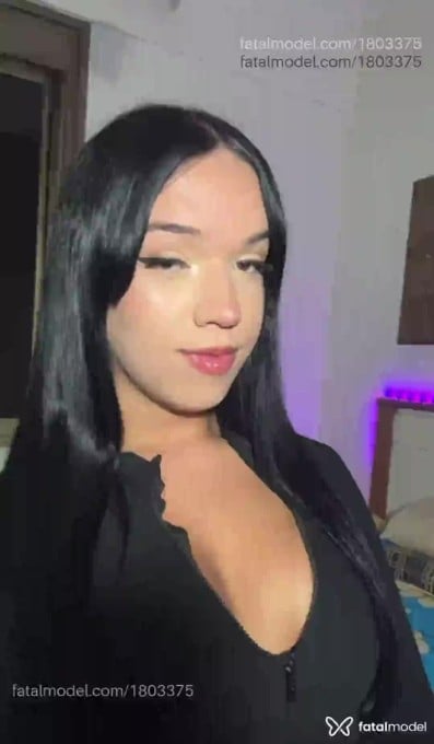 Acompanhante mulher trans morena (o) de olhos castanhos em Bento Gonçalves - Nimsay