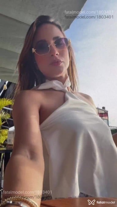 Acompanhante mulher com cabelo castanho de olhos pretos em Palmas - Ariela