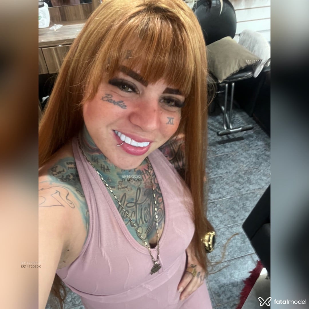 Acompanhante mulher com cabelo castanho de olhos pretos em Porto Velho - Bruninha