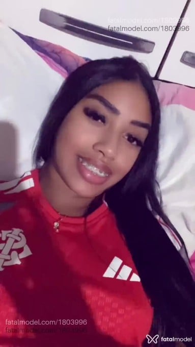 Acompanhante mulher morena (o) de olhos pretos em Porto Alegre - Mary