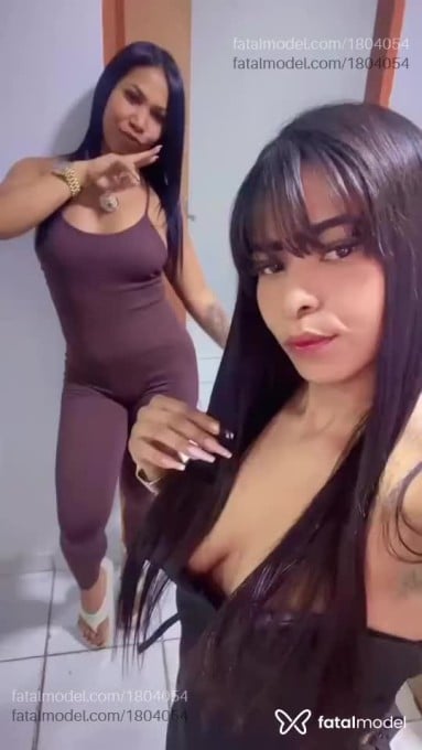 Acompanhante mulher morena (o) de olhos pretos - Kaline
