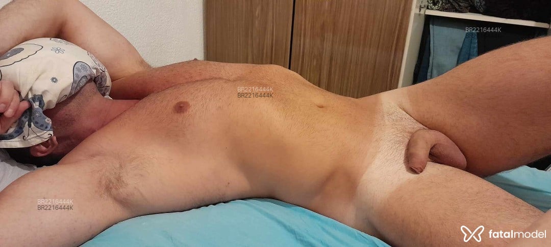 Acompanhante homem loira (o) de olhos mel em Balneário Camboriú - Rafael