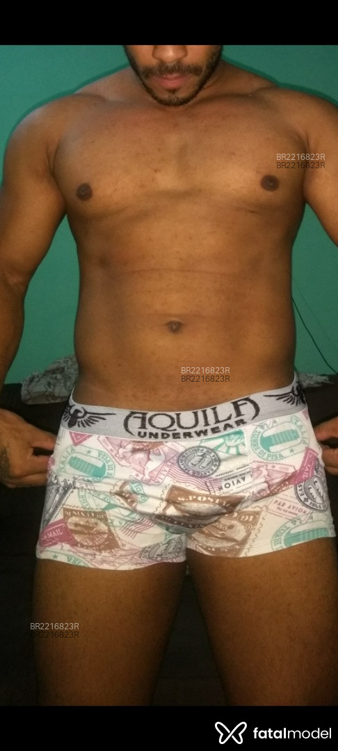 Acompanhante homem morena (o) de olhos castanhos em Cuiabá - Bruno Morais