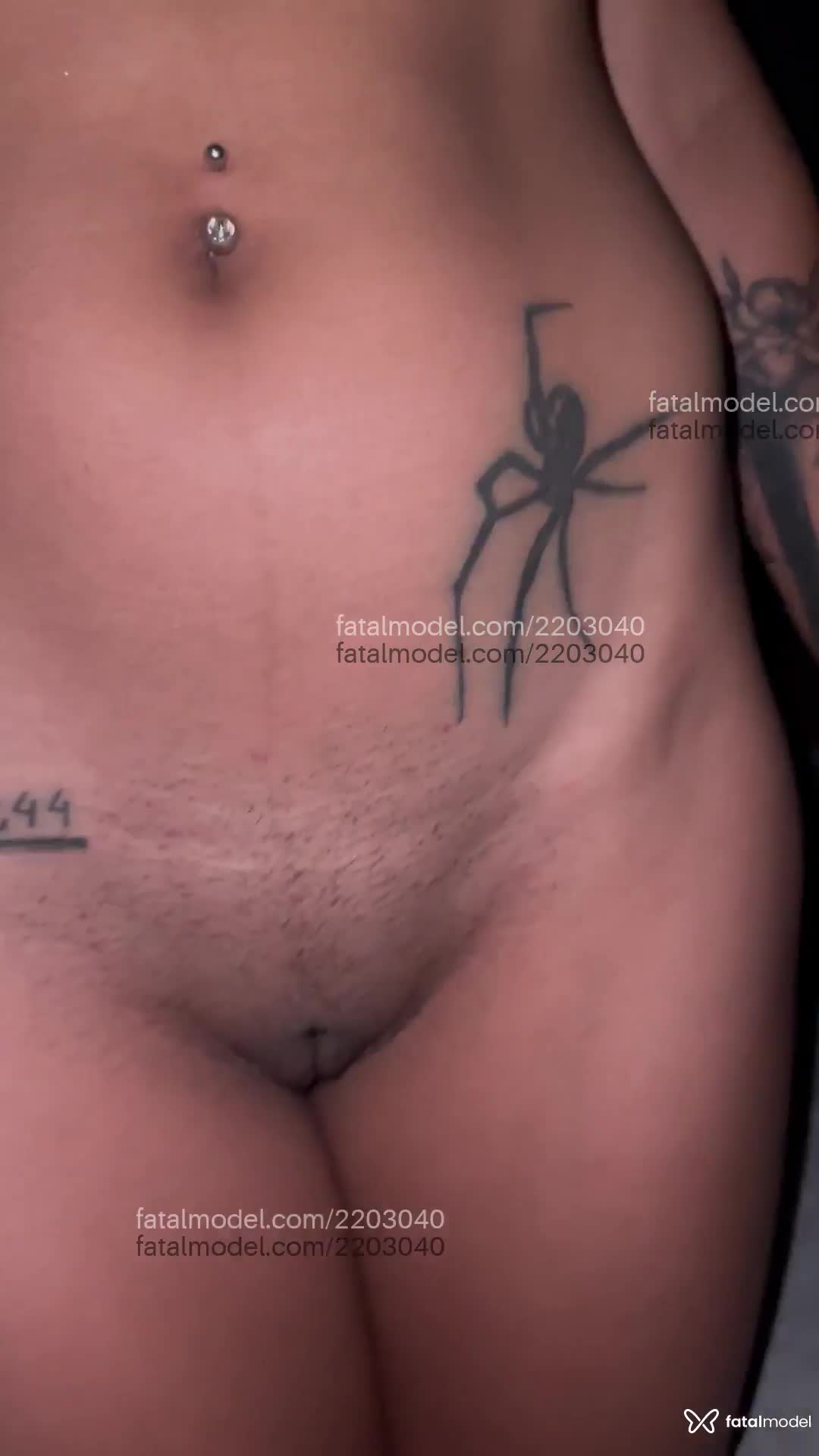 Acompanhante mulher loira (o) de olhos mel em Campinas - Lara Gomes