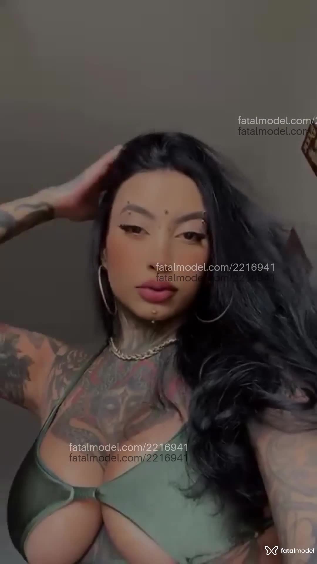 Acompanhante mulher morena (o) de olhos pretos em Brasília Acompanhante mulher morena (o) de olhos pretos em Brasília - Emily Bianchi