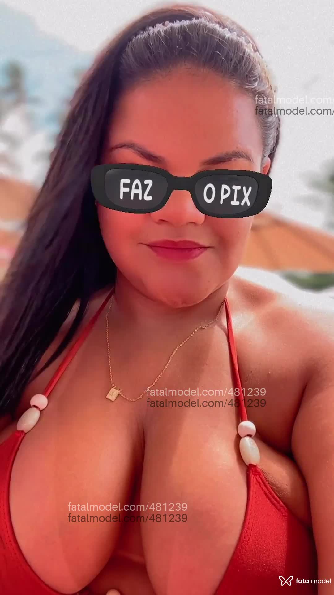 Acompanhante mulher com cabelo castanho de olhos castanhos - Melissa