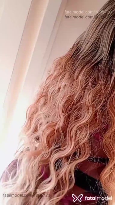Acompanhante mulher loira (o) de olhos castanhos em Paranaguá - Agatha Moraes