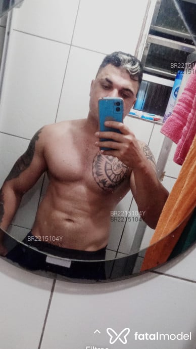 Acompanhante homem com cabelo castanho de olhos verdes em Campo Limpo Paulista Acompanhante homem com cabelo castanho de olhos verdes em Campo Limpo Paulista - Raul