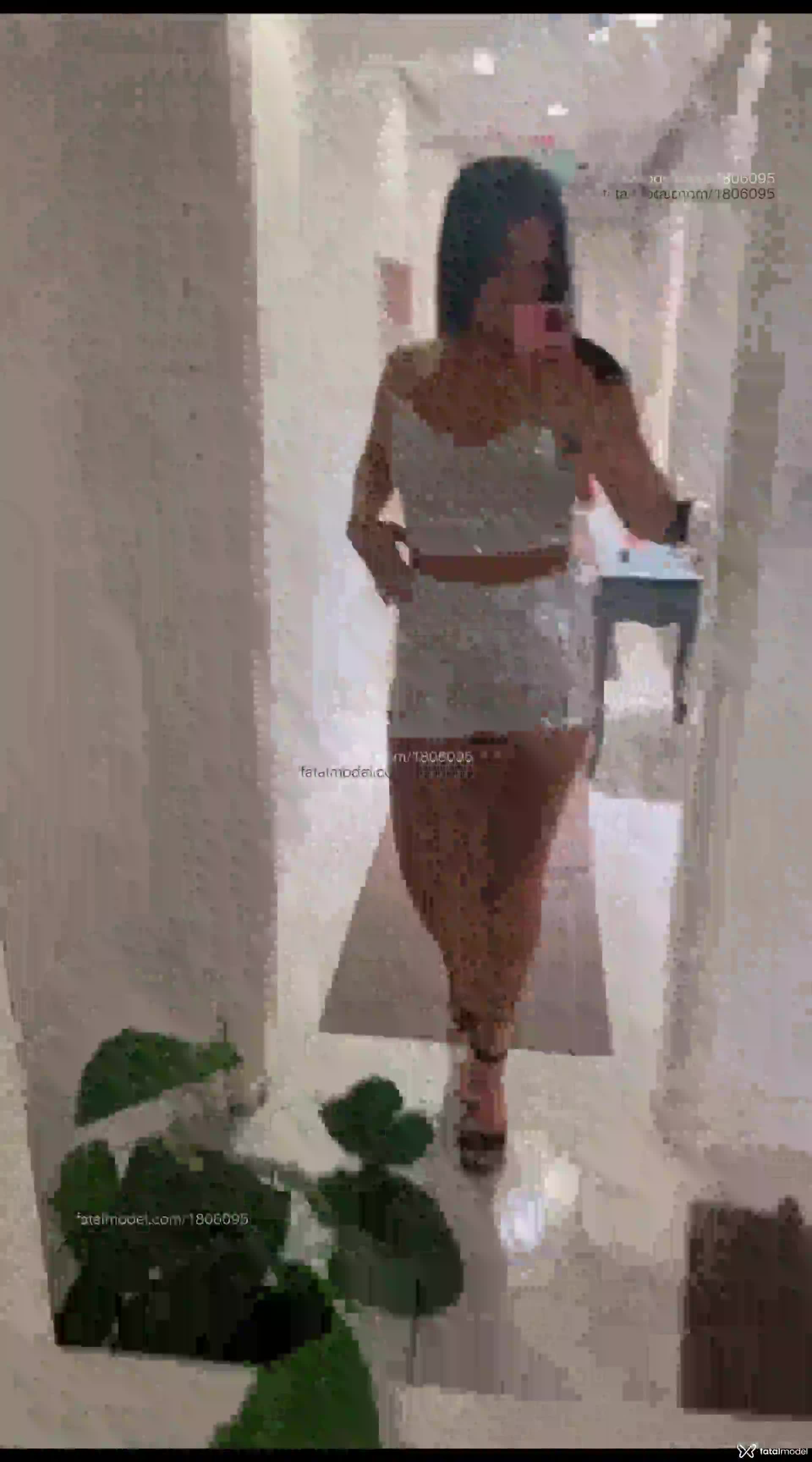 Acompanhante mulher morena (o) de olhos pretos em Maringá - Carol