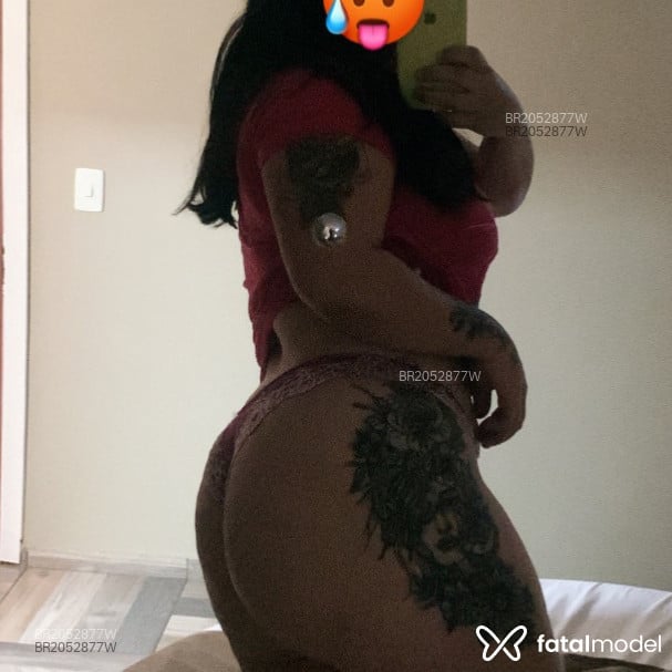Acompanhante mulher com cabelo castanho de olhos castanhos em Carazinho - Myllene Lupatinni
