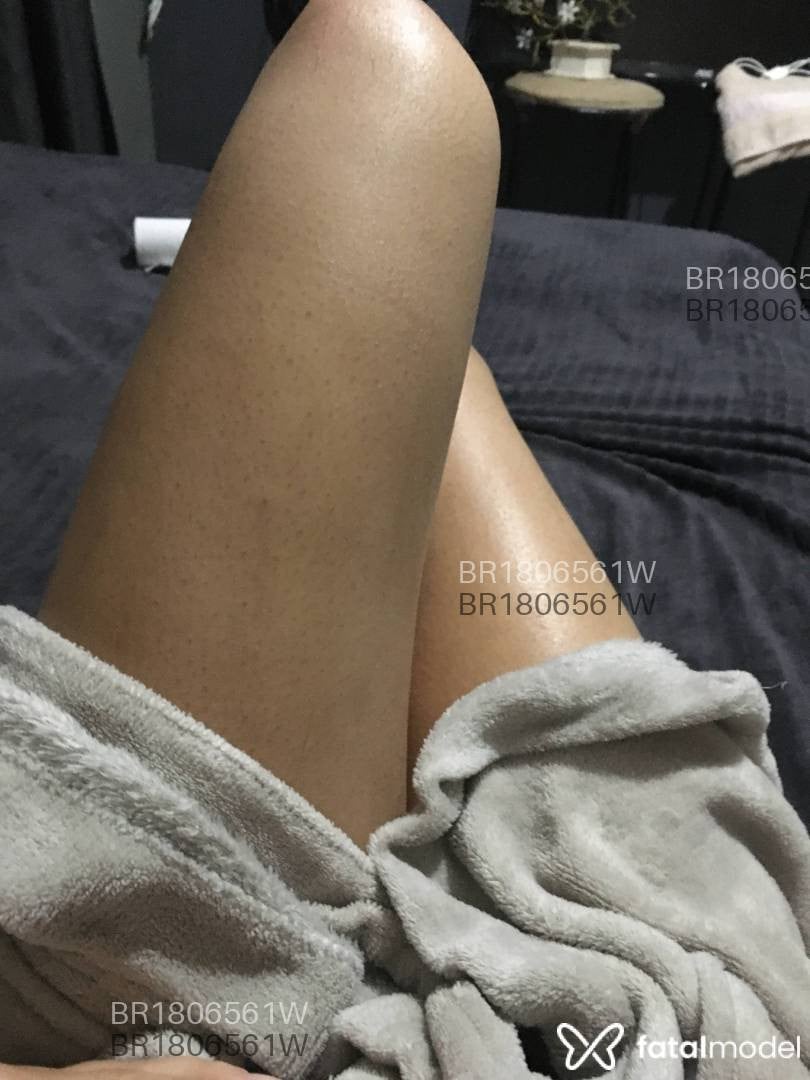 Acompanhante mulher com cabelo castanho de olhos castanhos em São José - Mel Mendes