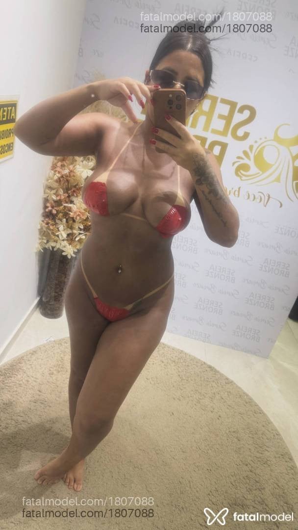 Acompanhante mulher morena (o) de olhos pretos em Paranaíba - Paloma Duarte