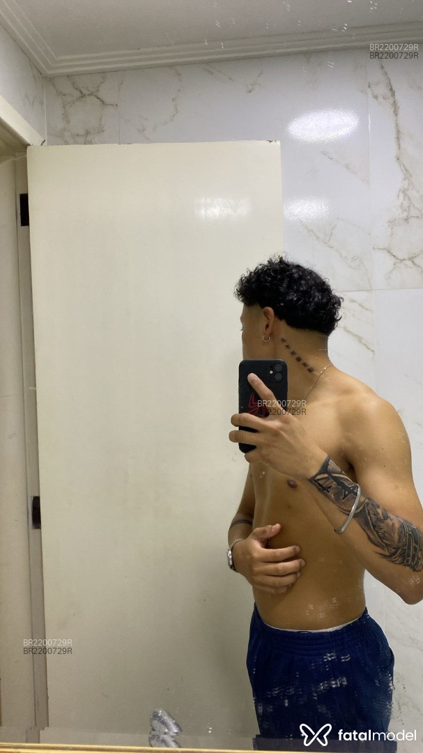 Acompanhante homem morena (o) de olhos pretos em Belém - Eduardo Costa