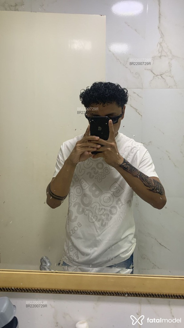 Acompanhante homem morena (o) de olhos pretos em Belém - Eduardo Costa