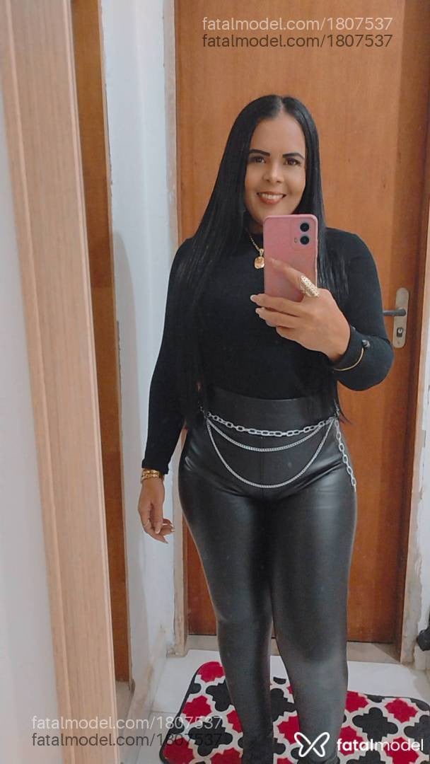 Acompanhante mulher morena (o) de olhos pretos - Sheila alves