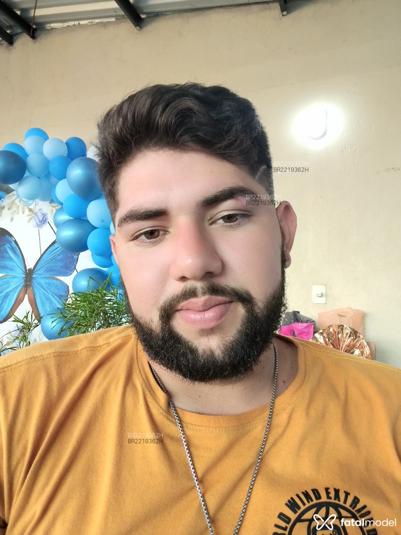 Acompanhante homem morena (o) de olhos castanhos em Virtual Acompanhante homem morena (o) de olhos castanhos em Virtual - Kaik Kauboy