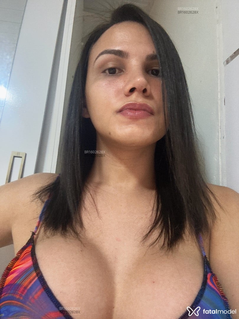 Acompanhante mulher trans com cabelo castanho de olhos castanhos em Virtual Acompanhante mulher trans com cabelo castanho de olhos castanhos em Virtual - Ana Manoela