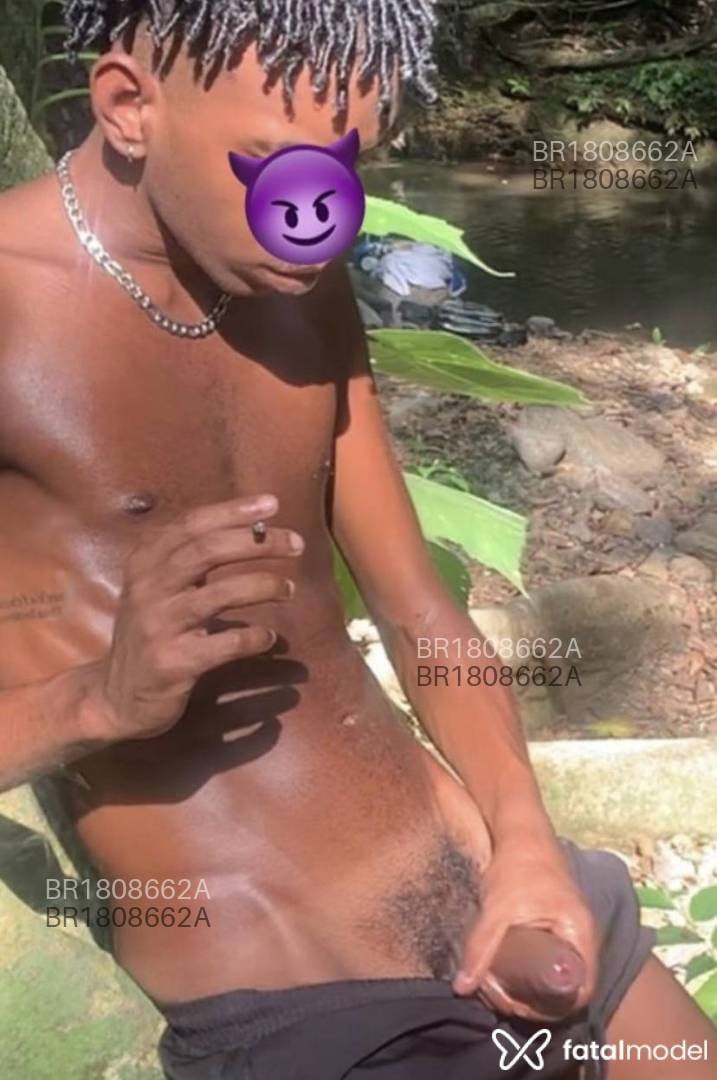Acompanhante homem morena (o) de olhos castanhos em Rio de Janeiro - Lucas Alves