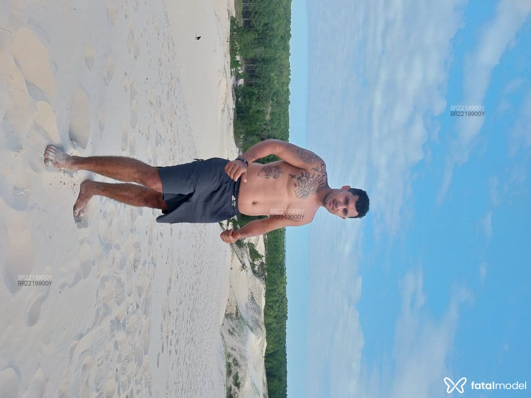 Acompanhante homem morena (o) de olhos pretos em Florianópolis - Talison