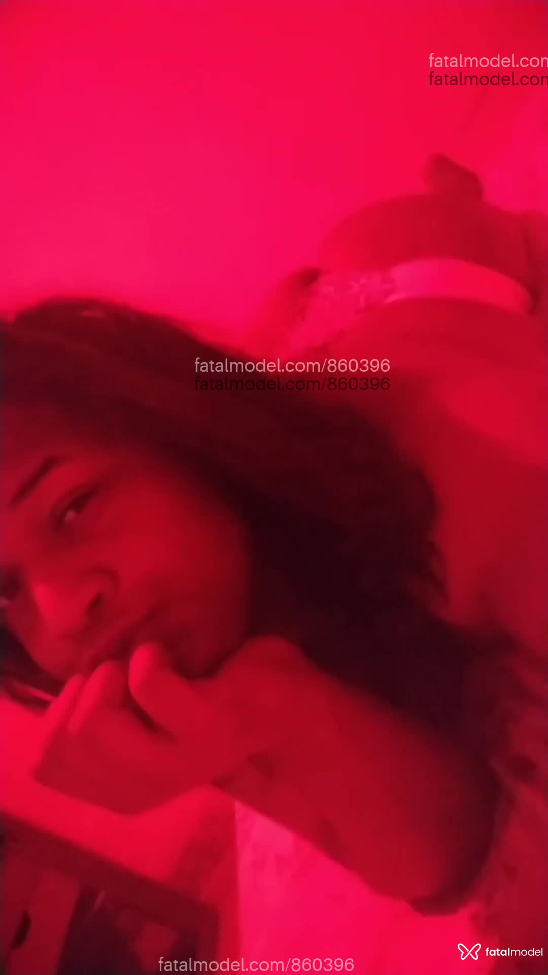 Acompanhante trans loira (o) de olhos pretos - Franciela Almeida