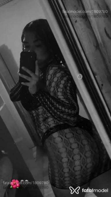 Acompanhante mulher morena (o) de olhos pretos em Novo Hamburgo - Lídia Eduarda