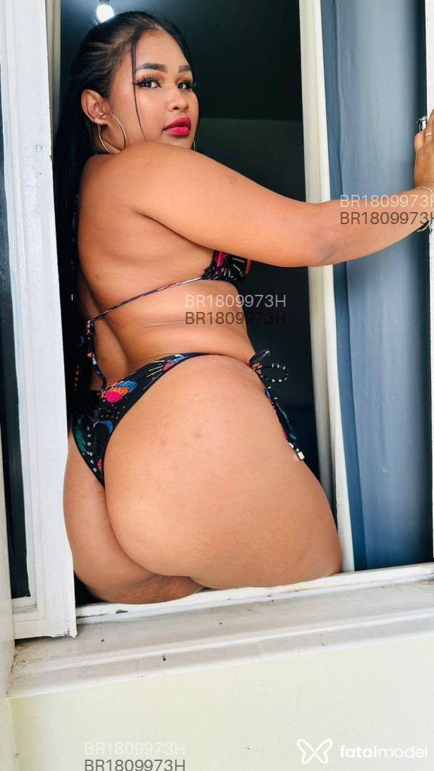 Acompanhante mulher morena (o) de olhos castanhos em Manaus - Carla