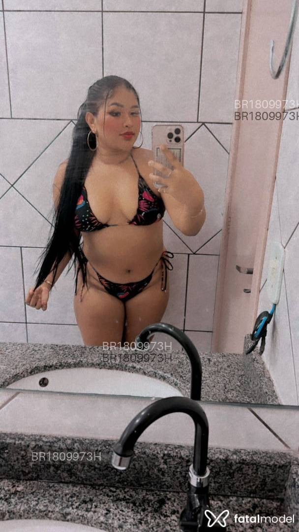 Acompanhante mulher morena (o) de olhos castanhos em Manaus - Carla