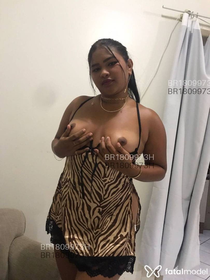 Acompanhante mulher morena (o) de olhos castanhos em Manaus - Carla