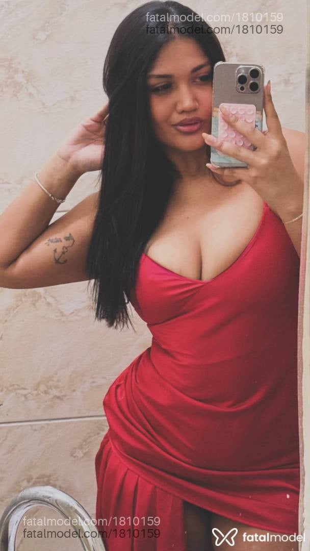 Acompanhante mulher morena (o) de olhos pretos em Chapecó - Emily Ferreira