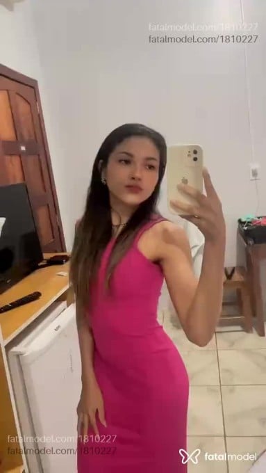 Acompanhante mulher com cabelo castanho de olhos castanhos em Ariquemes - Líliti
